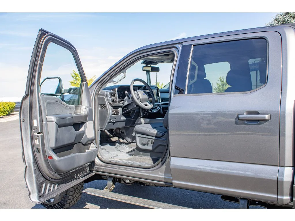 New 2026 Carbonized Gray Metallic Ford F-350® Lariat® image 27