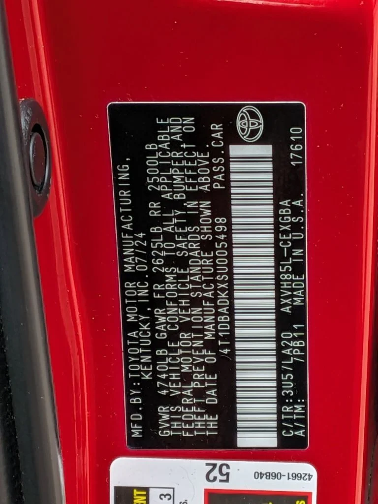 Used 2025 Red Toyota XLE image 32