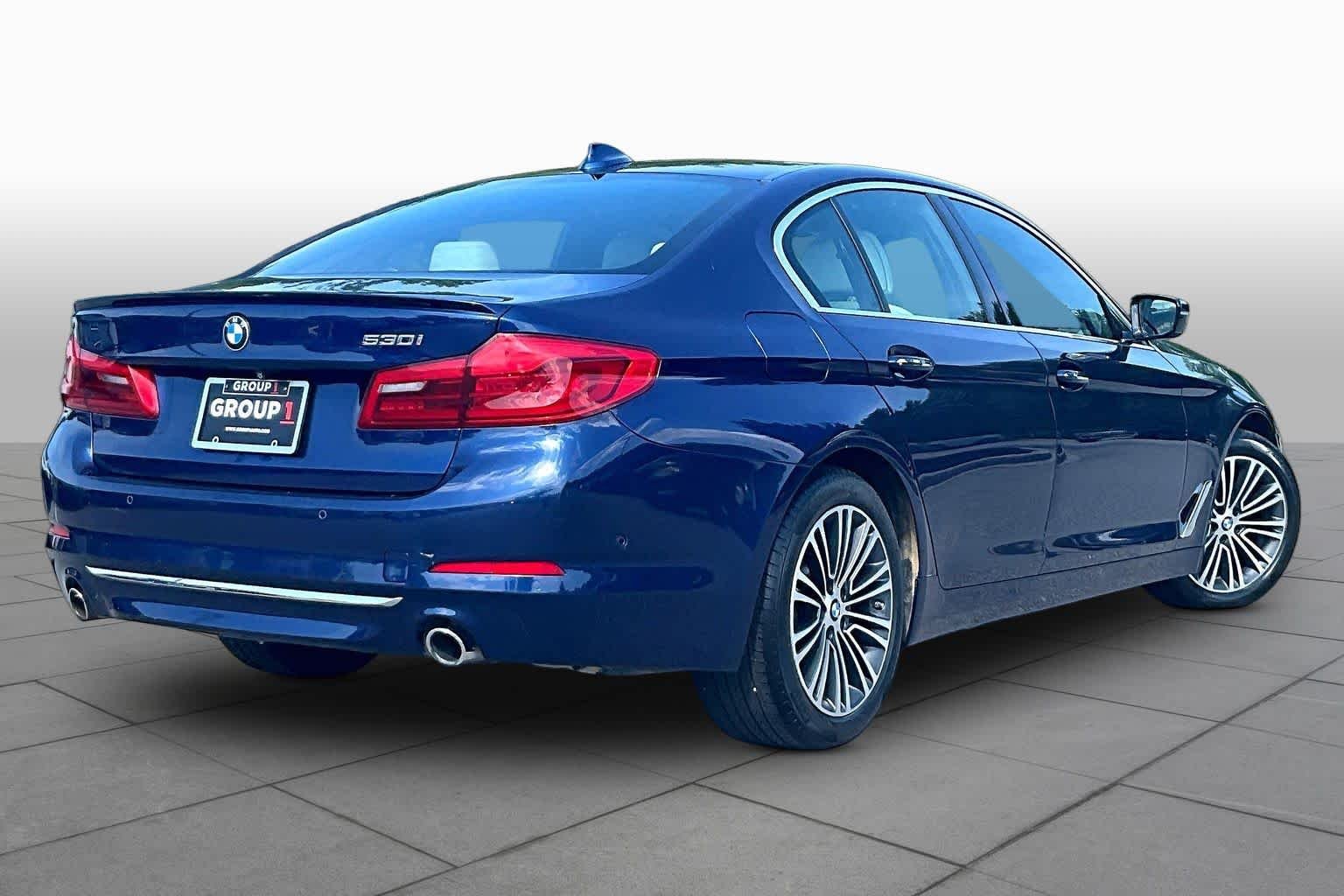 Used 2018 Mediterranean Blue Metallic BMW 530i image 12