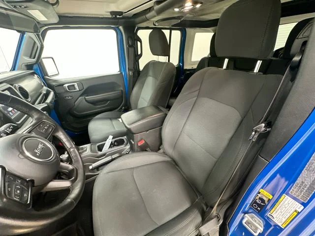 Used 2022 Blue Pearl Jeep Unlimited High Tide image 14