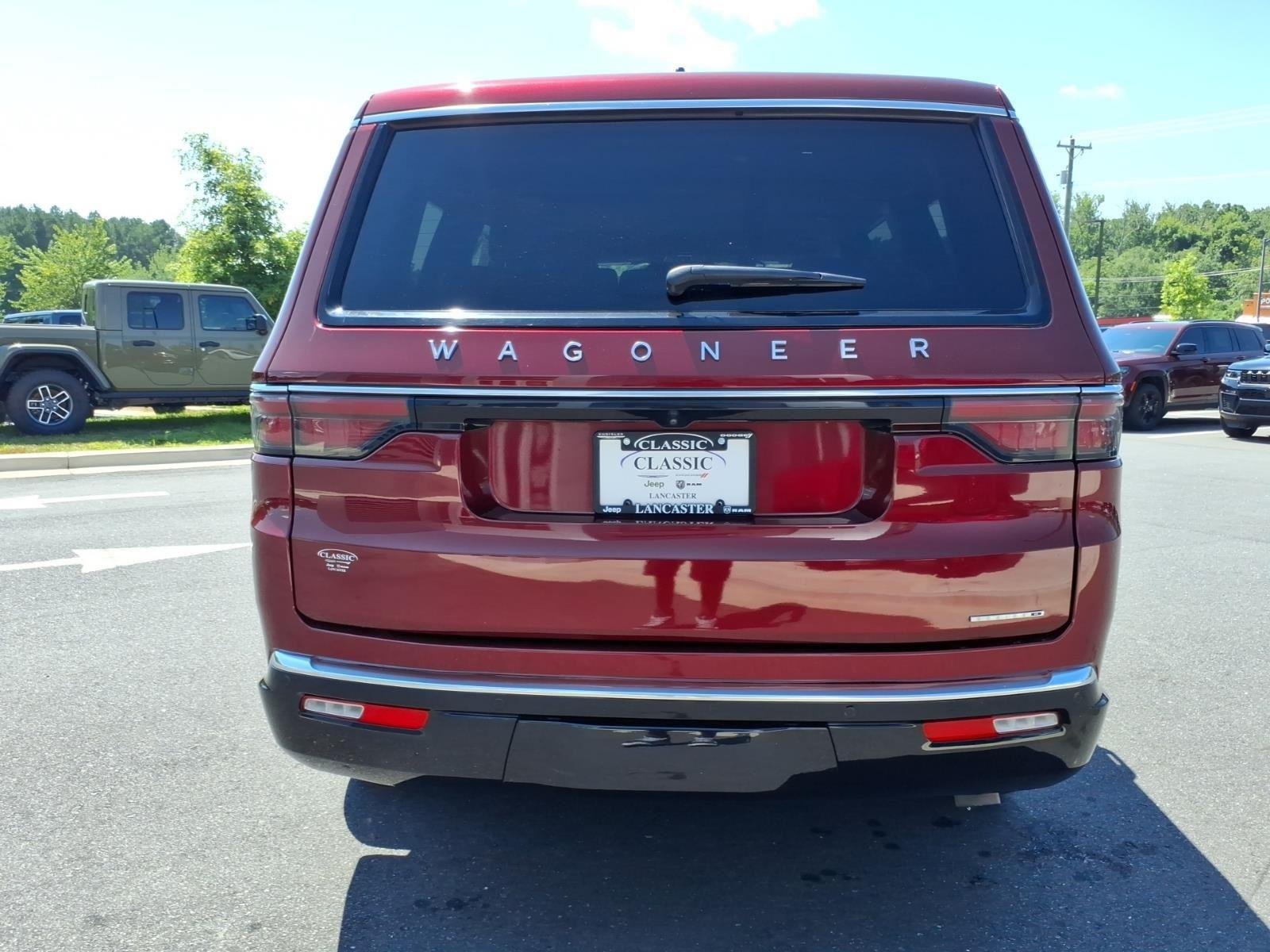 Used 2024 Velvet Red Pearlcoat Jeep Series II image 17