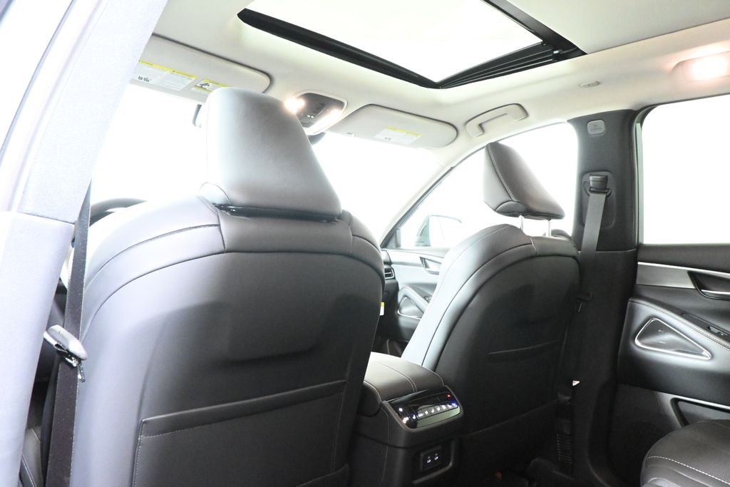 New 2027 GRAPHITE SHADOW INFINITI Luxe AWD image 32