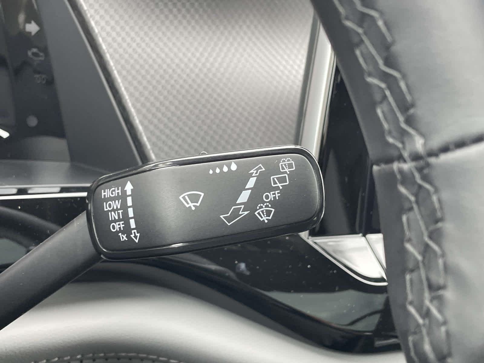 New 2026 Pure Gray Volkswagen 2.0T Peak Edition image 40