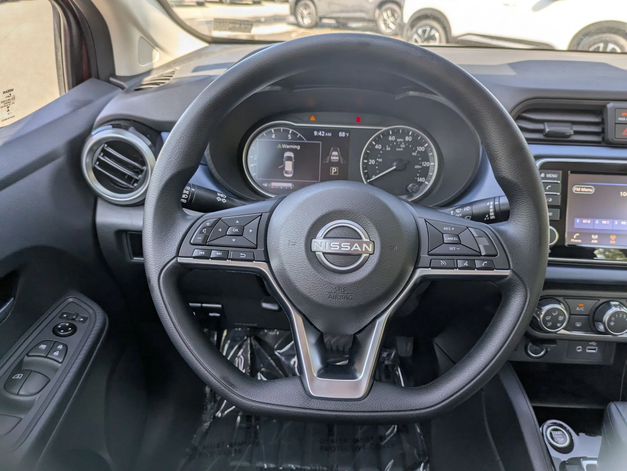 2025 Nissan Versa Sedan SV - Photo 18