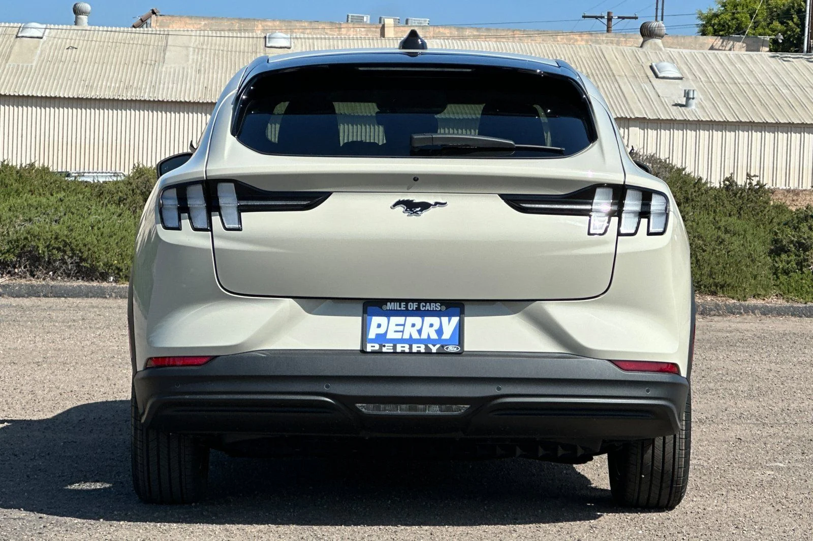 New 2026 Desert Sand Ford Select image 4