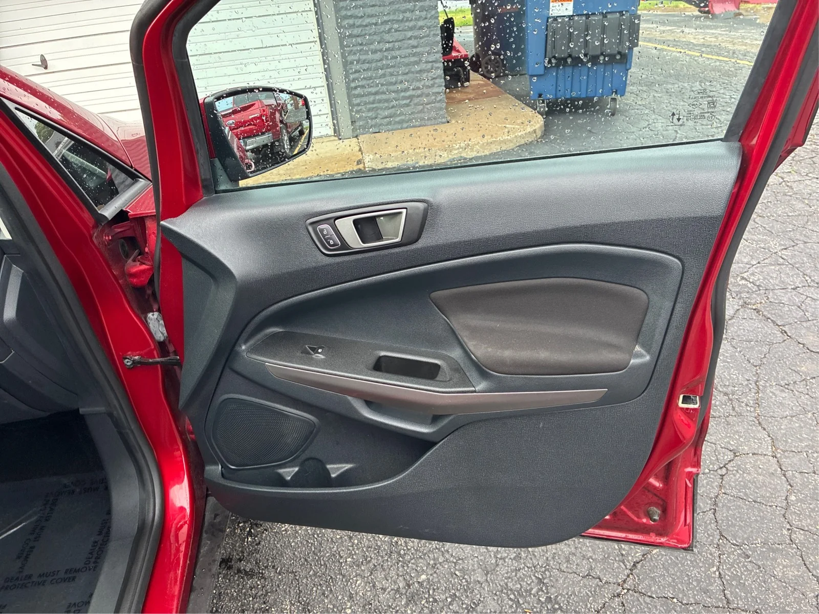 Certified Used 2022 Ruby Red Metallic Tinted Clearcoat Ford SE image 20