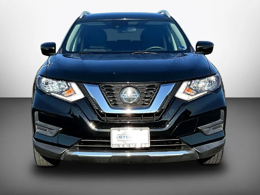 Used 2020 Midnight Pine Metallic Nissan SV image 2