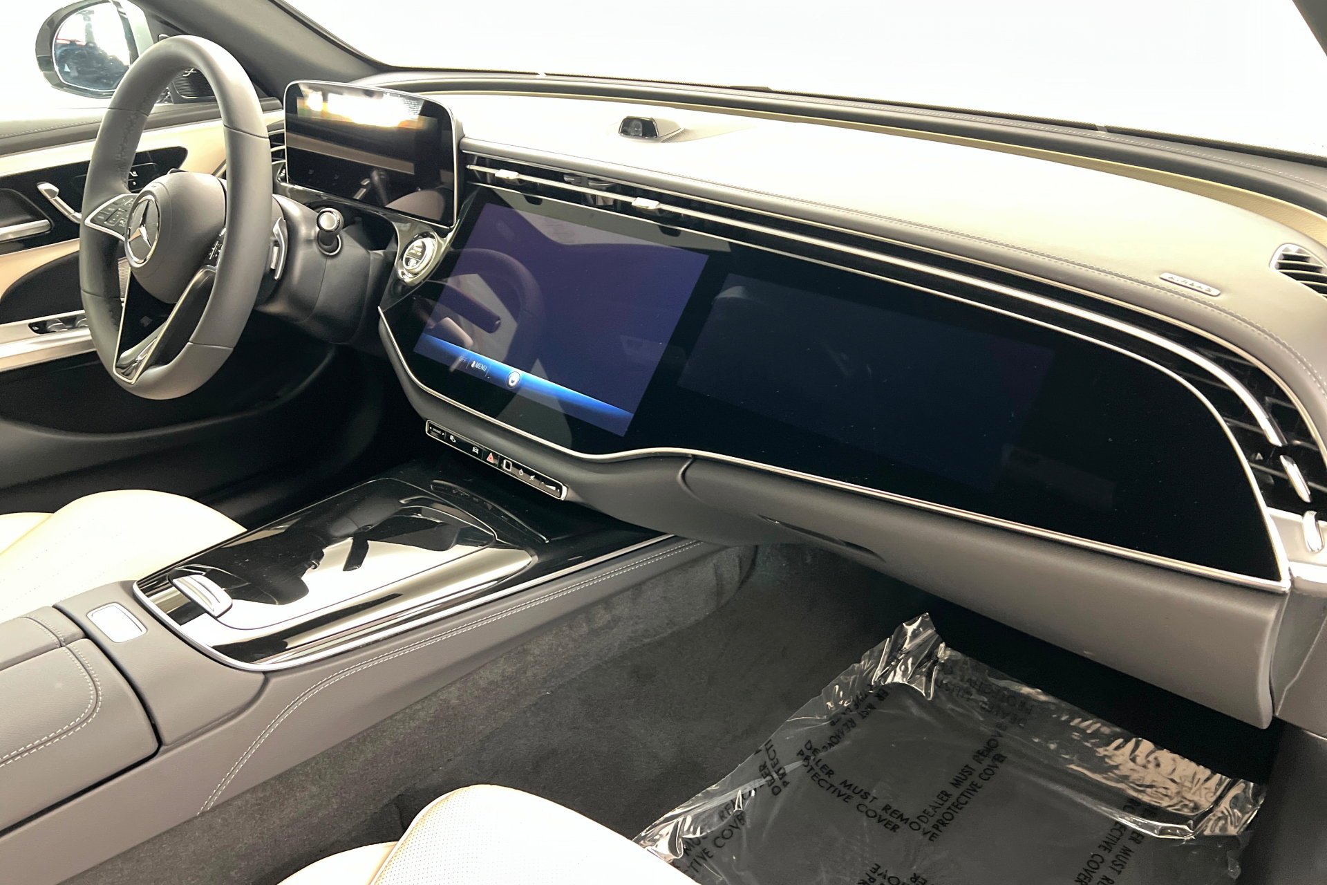 New 2026 MANUFAKTUR Alpine Grey Mercedes-Benz E 350 image 24