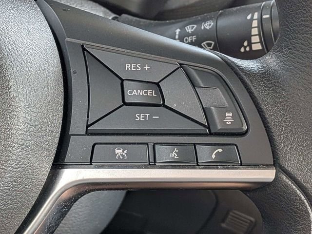 Used 2025 White Nissan SV image 24
