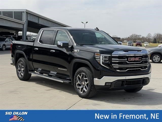 New 2026 Onyx Black GMC SLT image 2