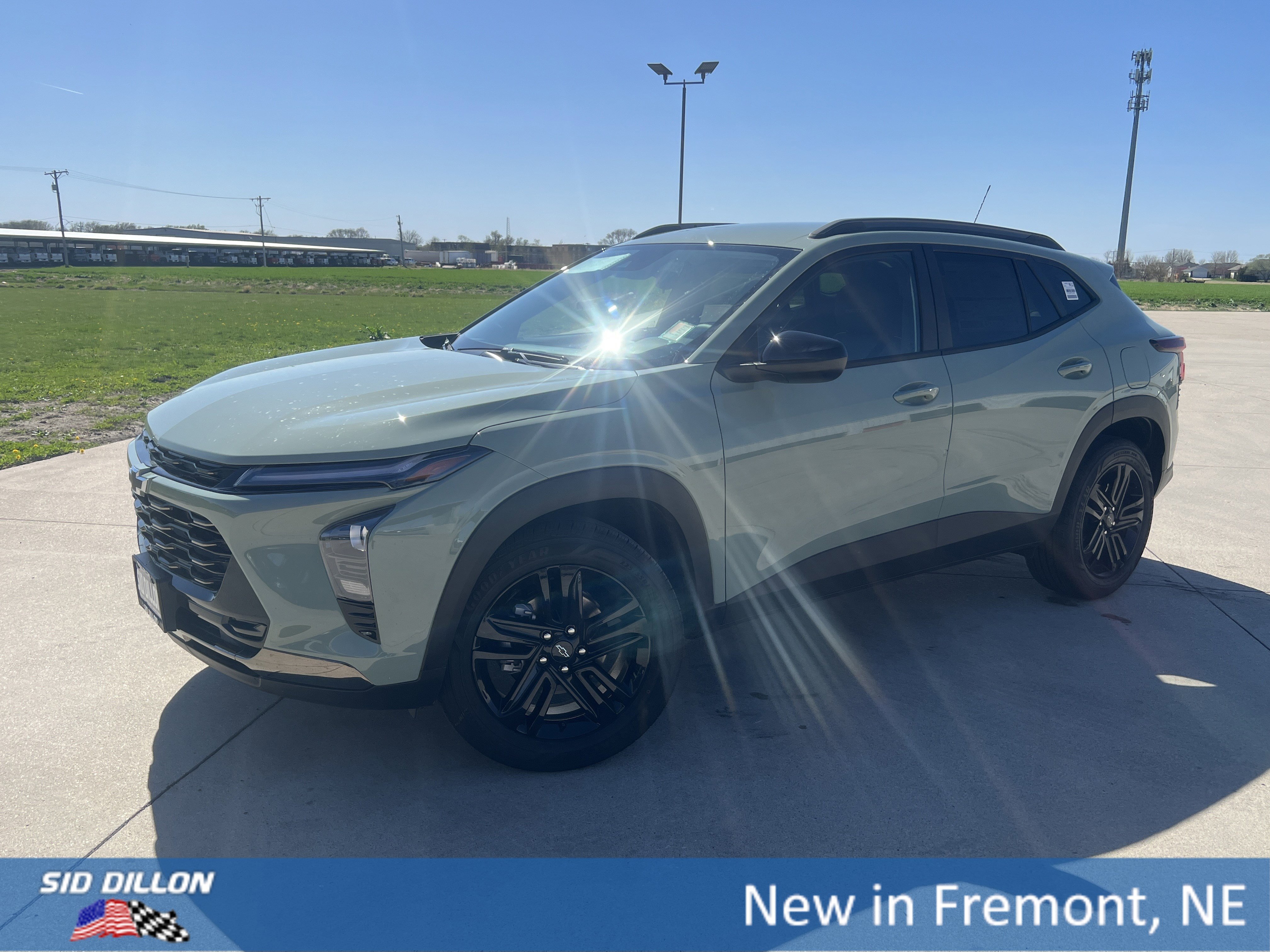 New 2026 Chevrolet Trax ACTIV SUV in #1T261131 | Sid Dillon