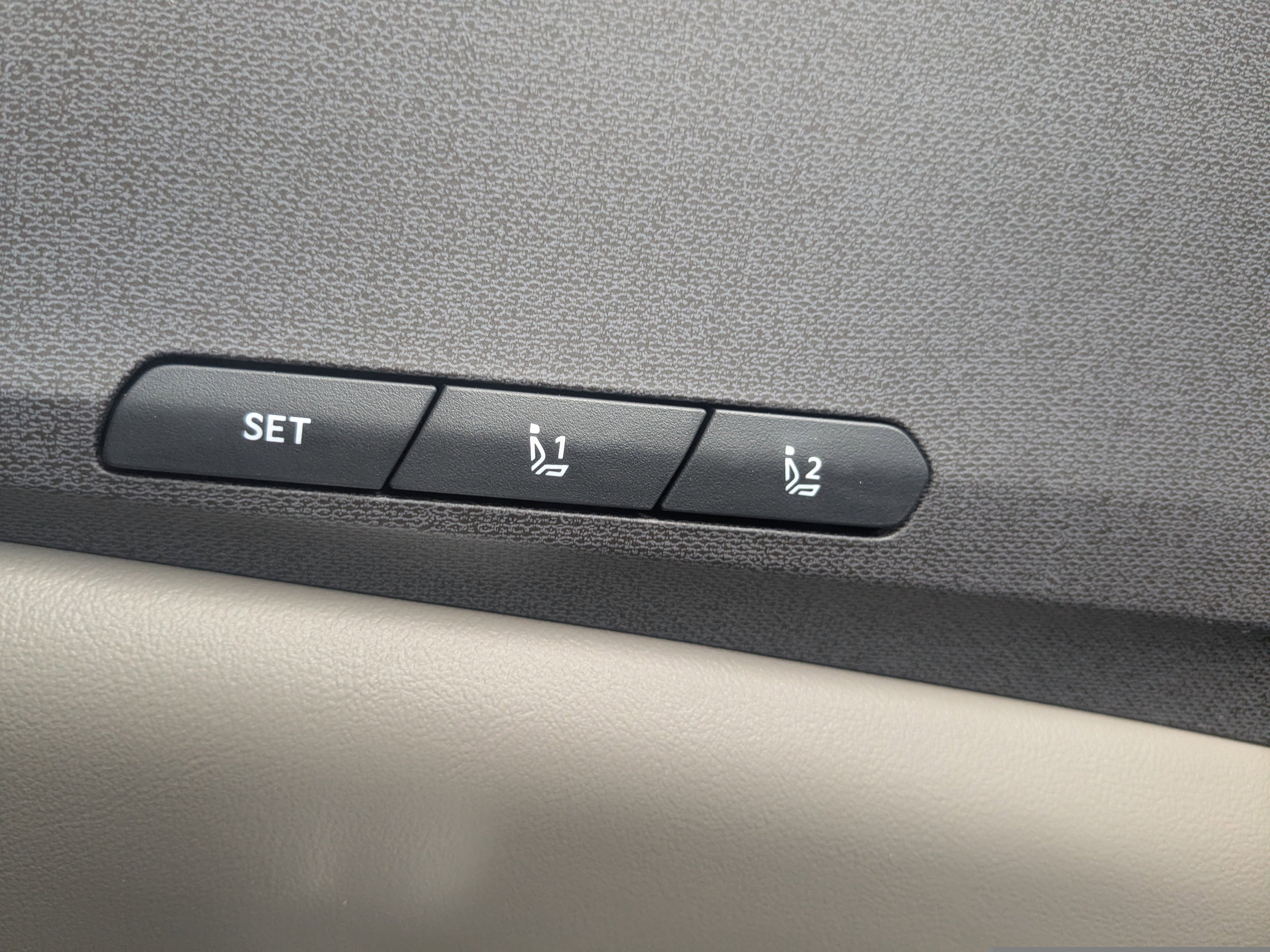 New 2026 Deep Chroma Blue Kia EX image 41