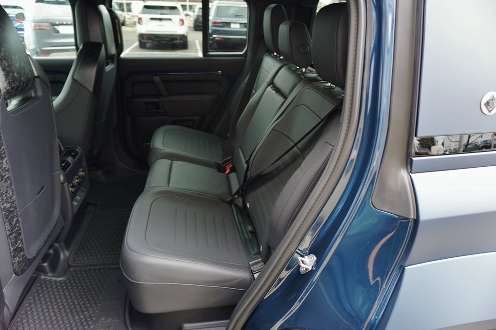 2026 LAND ROVER DEFENDER - Image 29