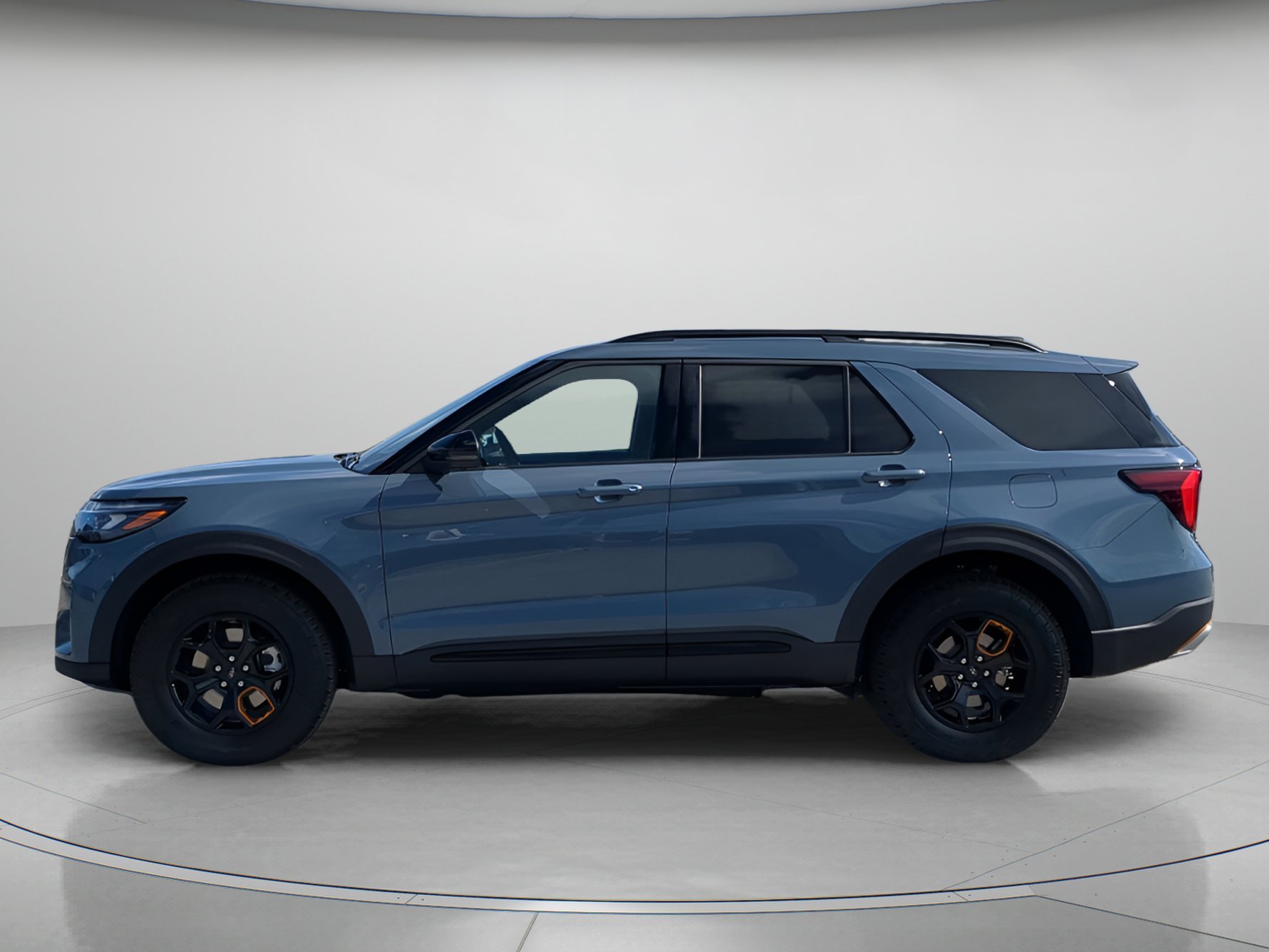 New 2026 Vapor Blue Metallic Ford Tremor® image 40