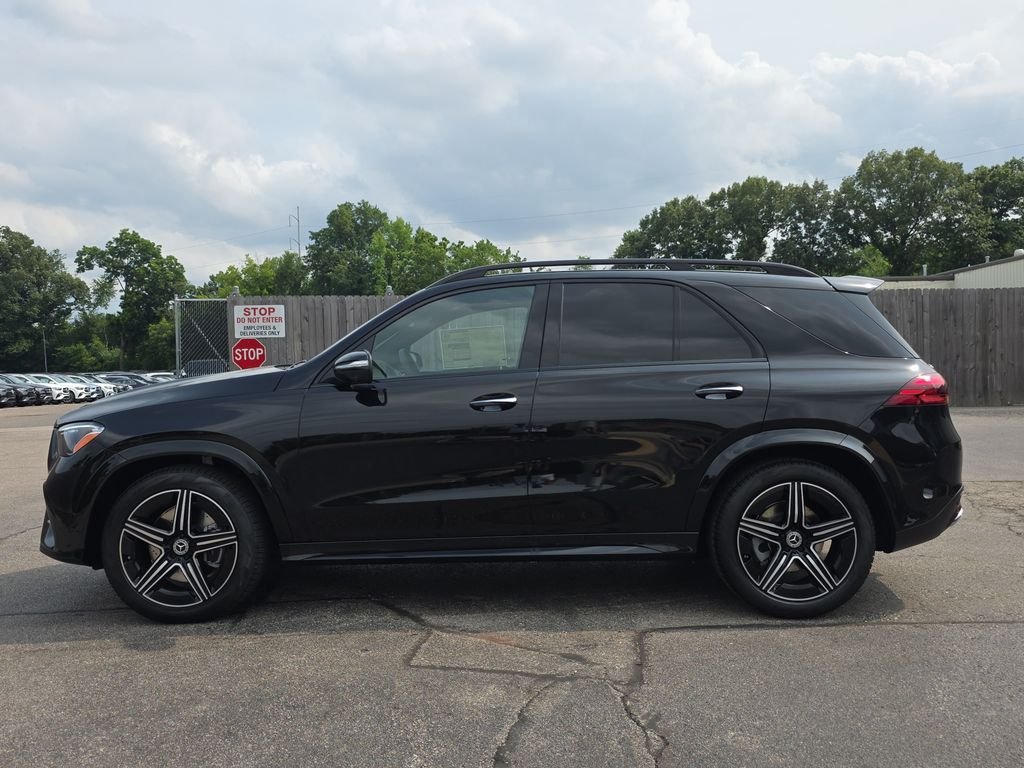 New 2026 Black Mercedes-Benz GLE 450 image 2