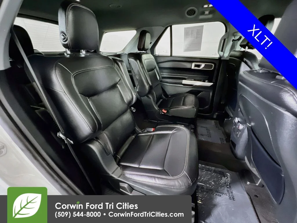 Used 2020 Silver Ford XLT image 17