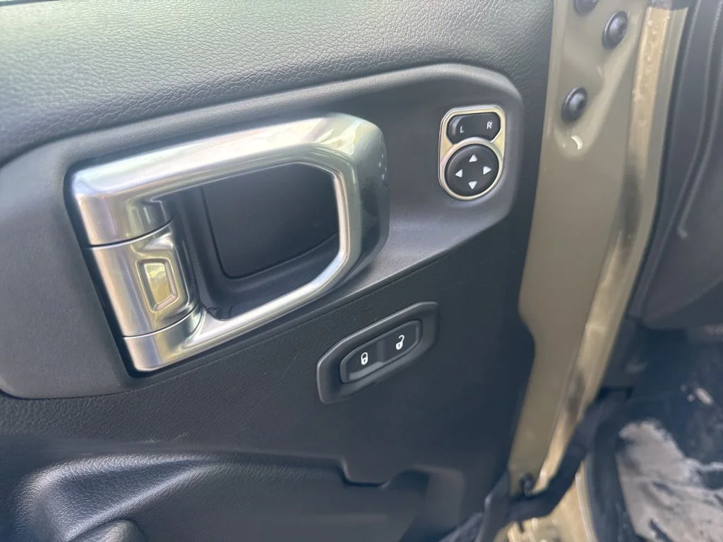 2025 Jeep Wrangler 4-Door Sport S - Photo 19