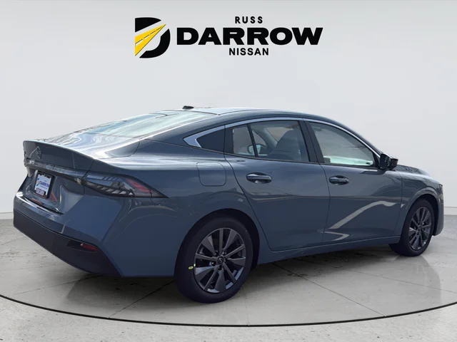 New 2026 Gray Nissan SL image 5