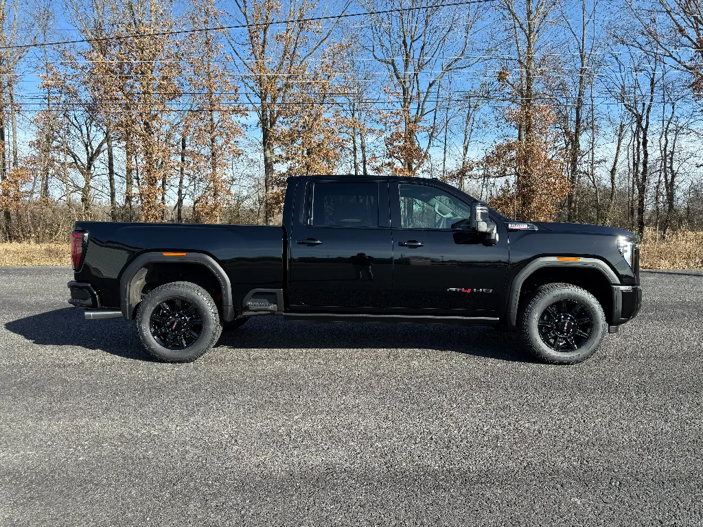 2026 GMC Sierra 2500HD AT4 - Photo 13