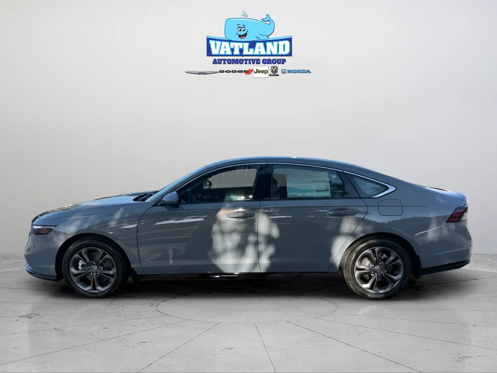 New 2026 Urban Gray Pearl Honda EX-L image 2