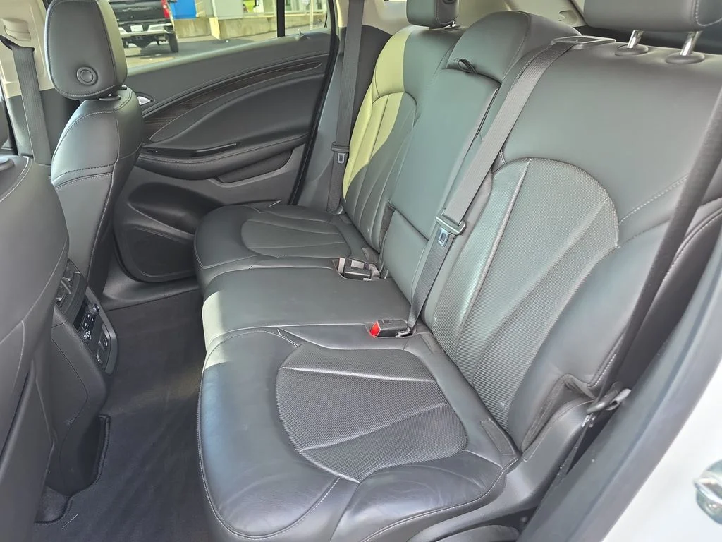 Used 2019 White Buick Essence image 12