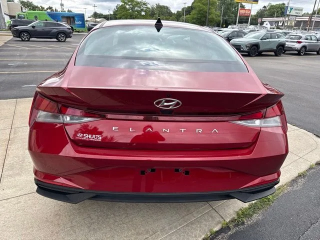 Certified Used 2023 Red Hyundai SEL image 17