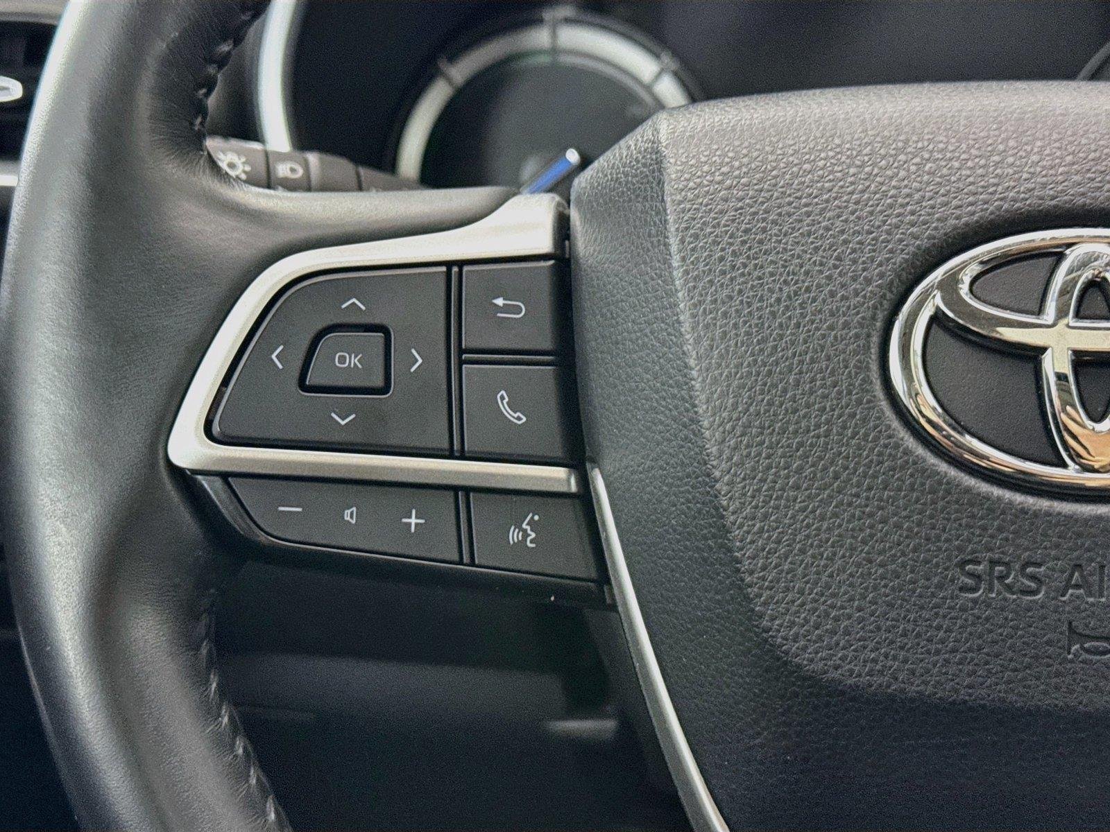 Used 2022 Midnight Black Metallic Toyota Bronze Edition image 17