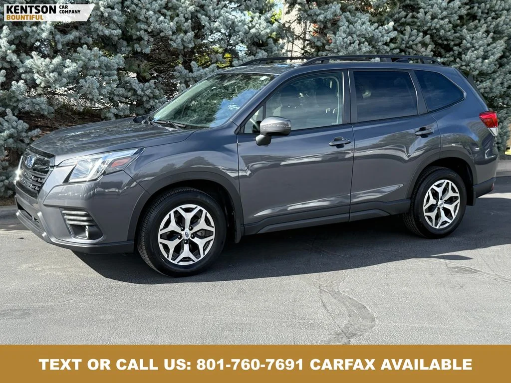 2024 Subaru Forester Premium's photo