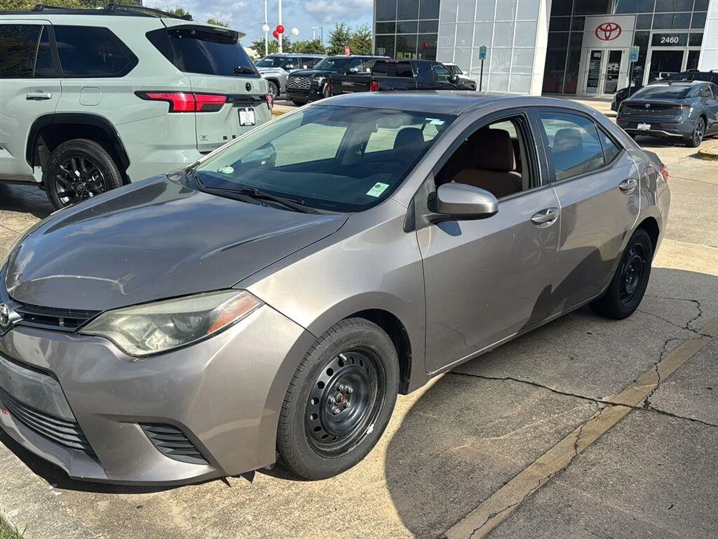 2015 Toyota Corolla LE