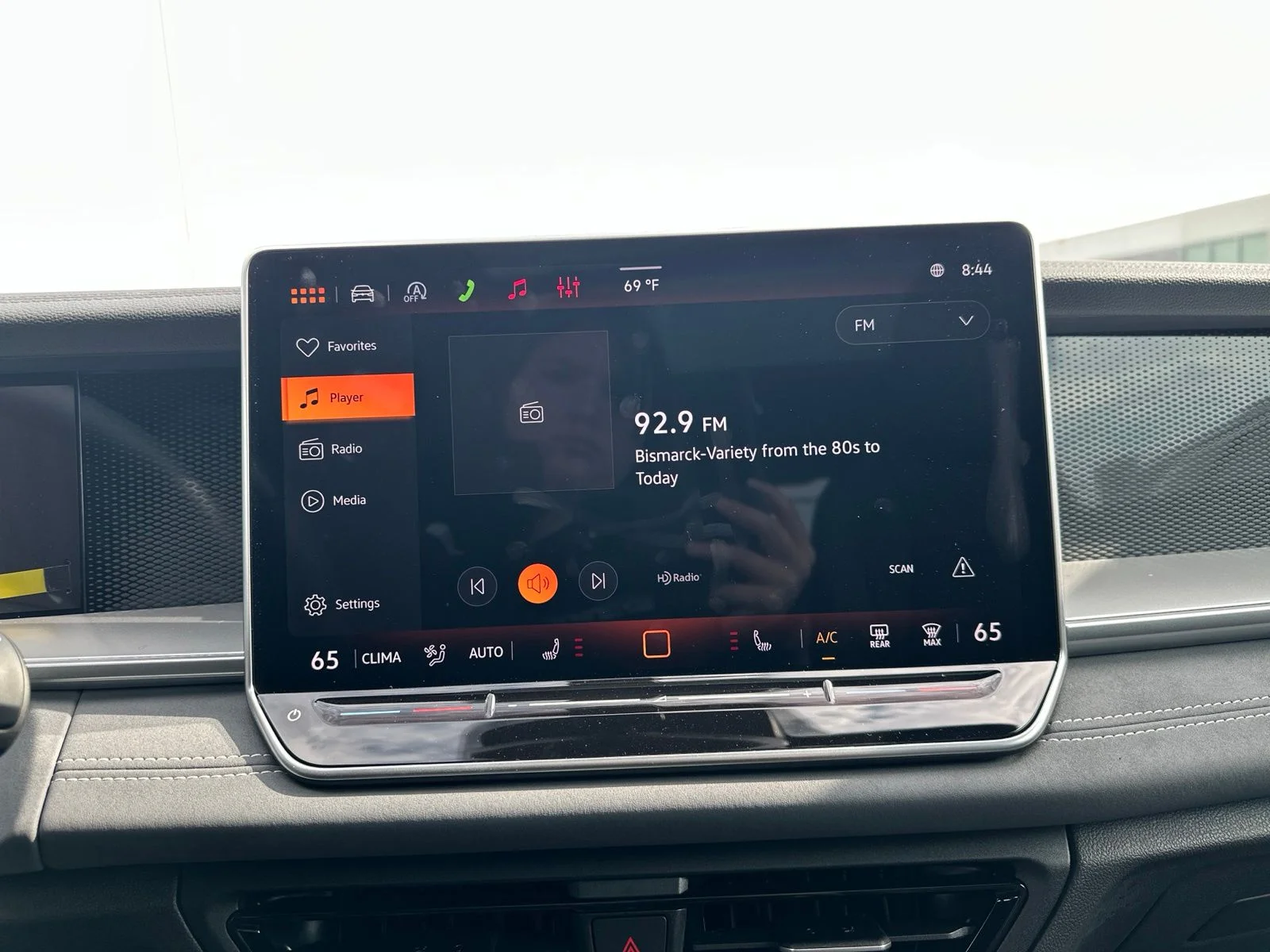 New 2026 Gray Volkswagen 2.0T SE R-Line Black image 56