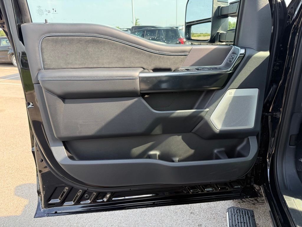 New 2026 Agate Black Metallic Ford F-350® Platinum® image 6