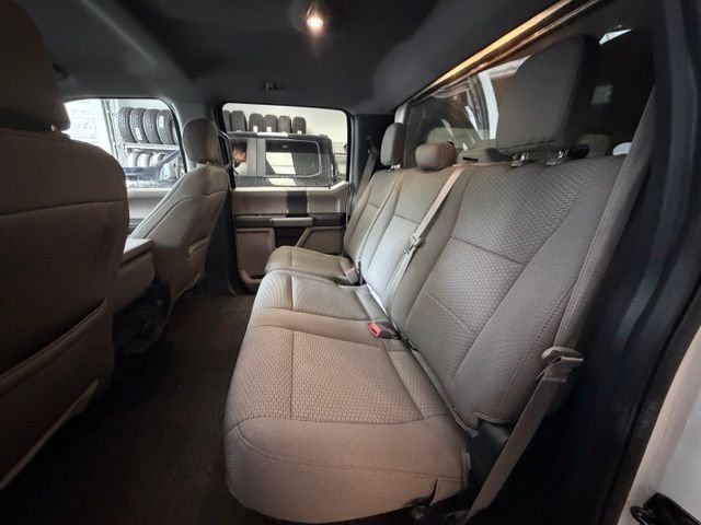 Used 2020 White Ford XLT image 17