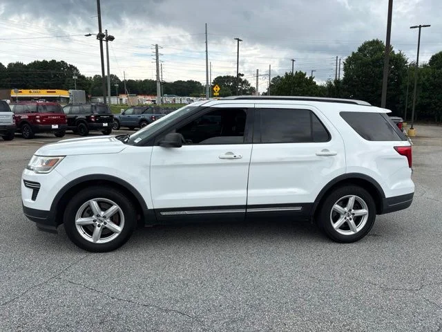 Used 2018 White Ford XLT image 5