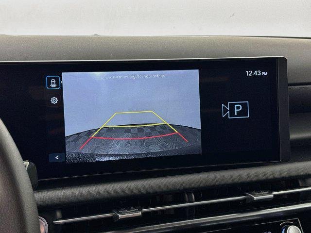 New 2027 White Hyundai SEL Activity FWD image 22
