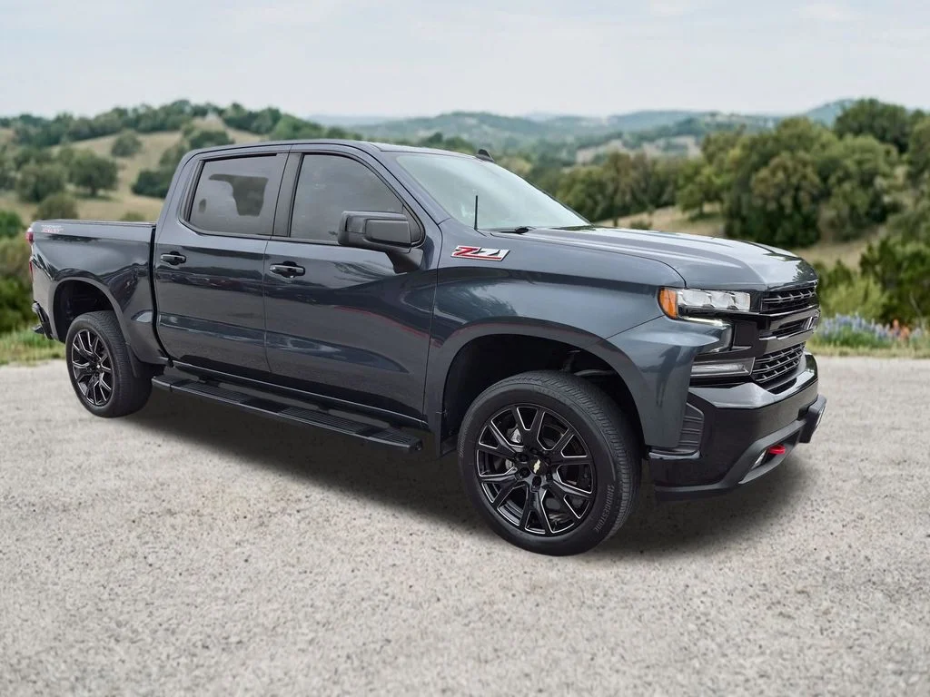 2022 Chevrolet Silverado 1500 LT Trail Boss 4X4 Crew Cab Short Box's photo