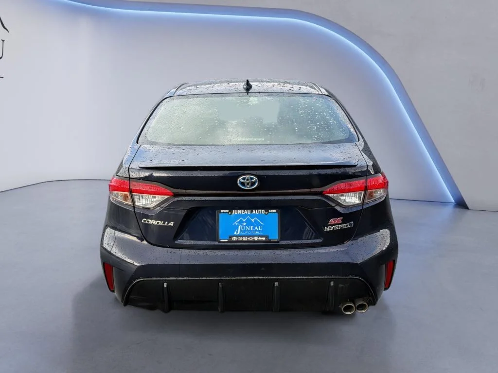 Used 2023 Blueprint Toyota Hybrid SE image 4