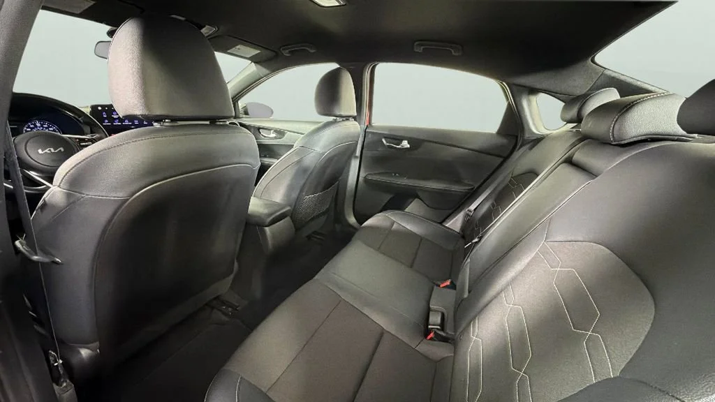 Used 2023 Orange Kia GT-Line image 29