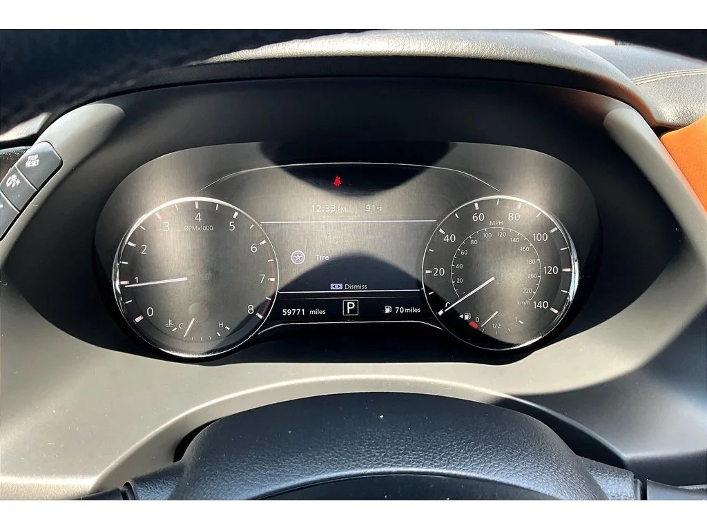 Used 2024  INFINITI SENSORY image 14
