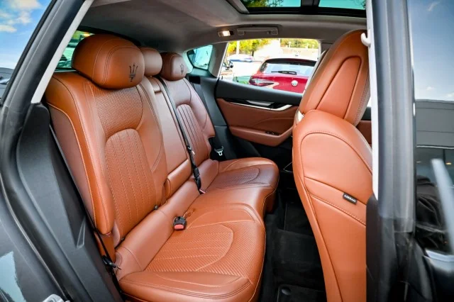 Used 2022 GRAY Maserati Modena image 29
