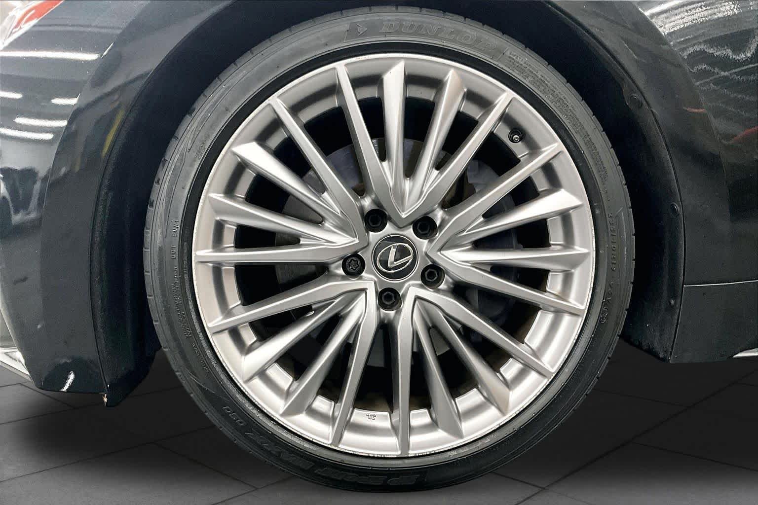 Certified Used 2023 CAVIAR Lexus  image 11