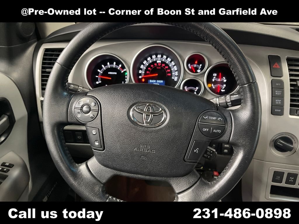 Used 2008  Toyota Limited image 19