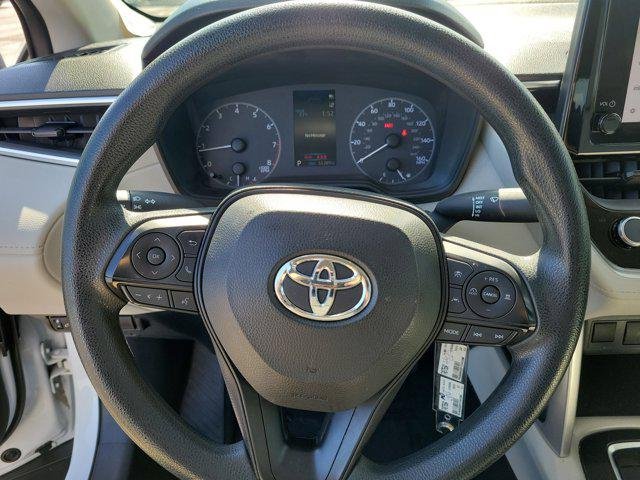 Certified Used 2023 WIND CHILL PEARL Toyota  image 21