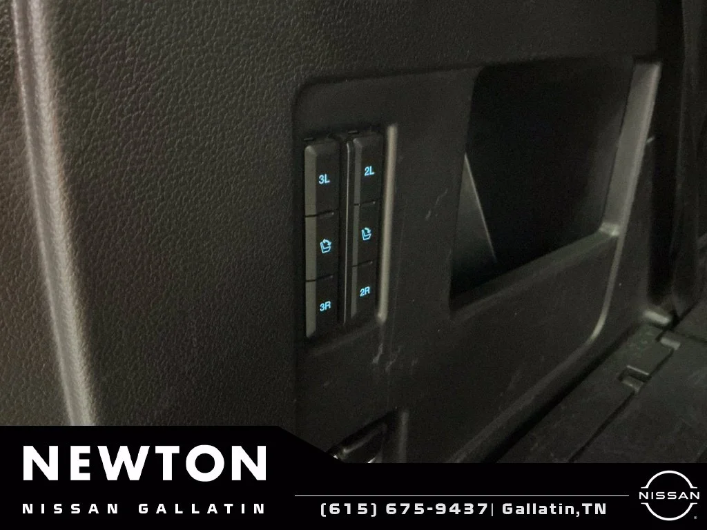Used 2018 Magnetic Ford Limited image 28
