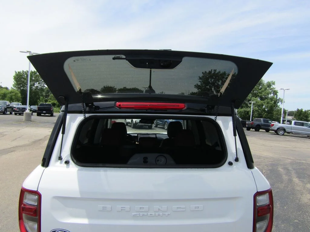 New 2026 Oxford White Ford Outer Banks® image 8