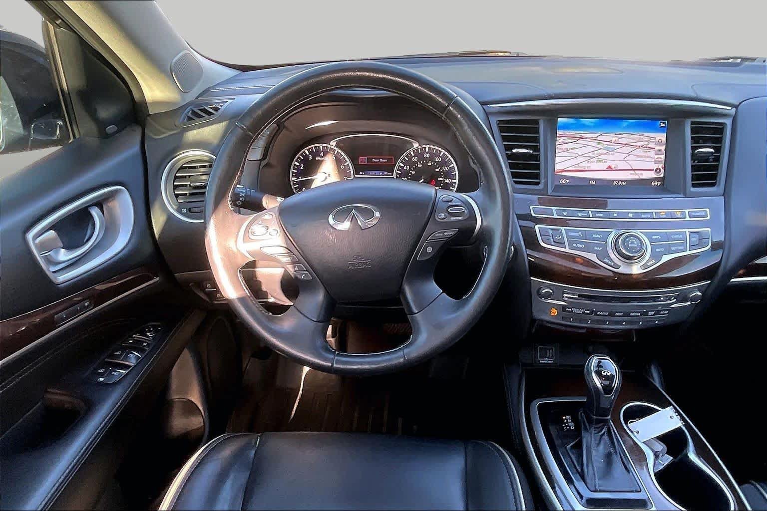 Pre-Owned 2019 INFINITI QX60 LUXE