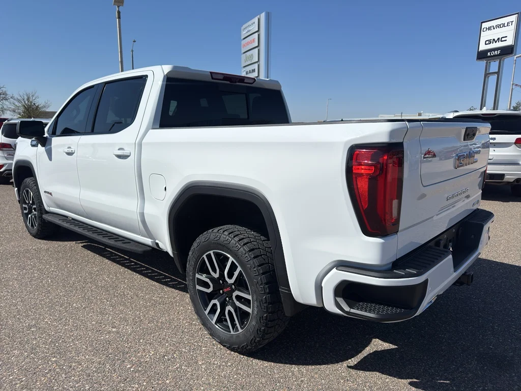 Used 2025 Summit White GMC AT4 image 8
