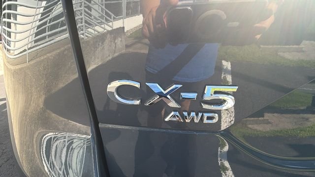 Certified Used 2025 Gray Mazda 2.5 S Carbon Edition image 9