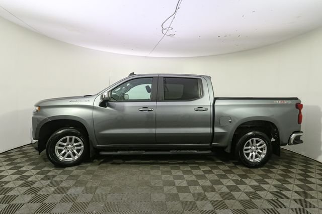 Used 2021 Gray Chevrolet LT image 6
