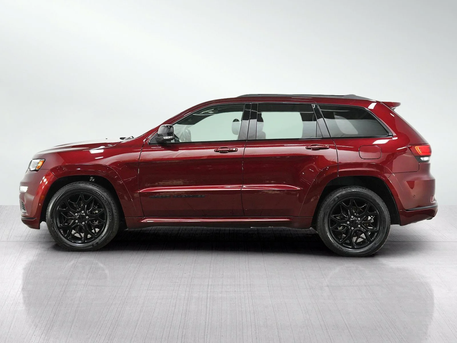 Used 2021 Jeep Grand Cherokee Limited X with VIN 1C4RJFBGXMC669222 for sale in Hopkins, Minnesota