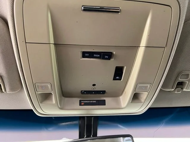Used 2015 Brown GMC SLE image 29